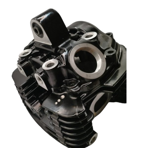 CULATA PULSAR 220/AVENGER 220  MARCA: BAJAJ   REF:  36DK0090