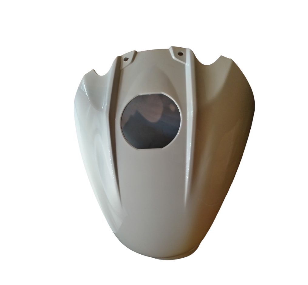 PLASTICO-TAPA-TANQUE-PULSAR-160-NS-BLANCO.jpg PLASTICO TAPA TANQUE PULSAR 160 NS BLANCO/STICKER MARCA: BAJAJ / AILYN REF: 52JF0459 - Imagen 1
