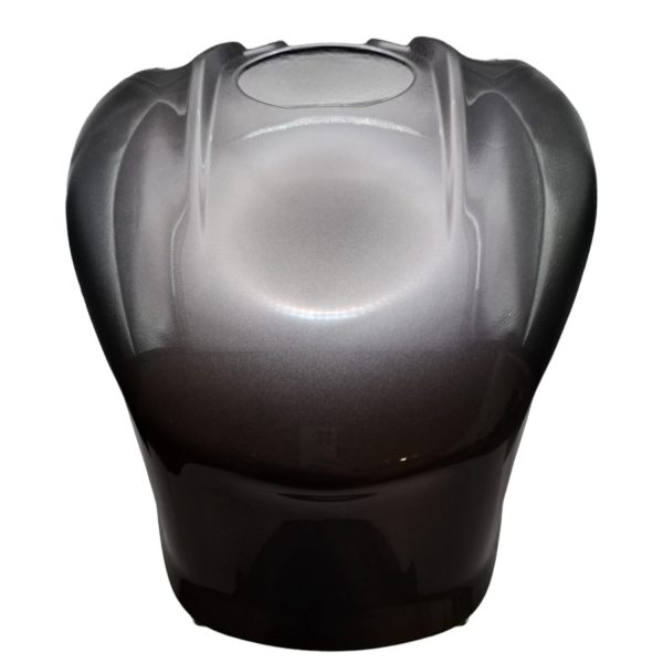 PLASTICO TAPA TANQUE PULSAR 160NS GRIS/STICKER  MARCA: BAJAJ/AILYN  REF: 52JF0594