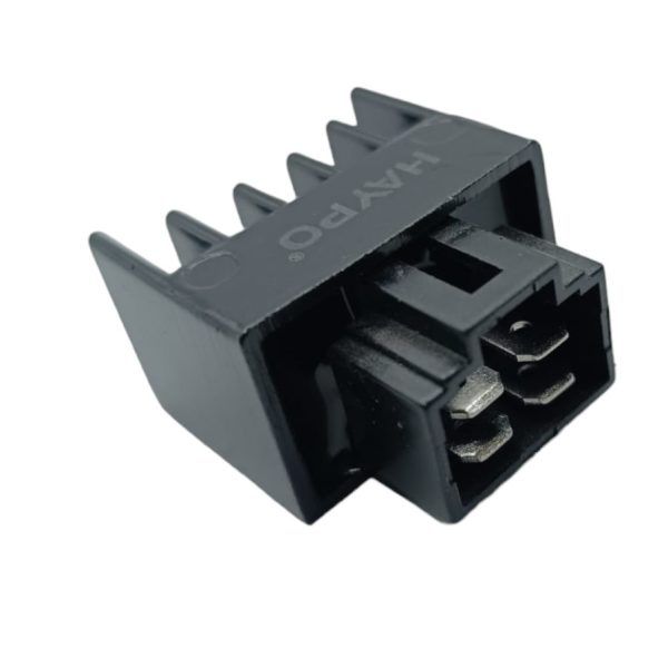 REGULADOR RECTIFICADOR CB 1 (125) CHINA               MARCA:  HAYPO                                         REF:   7822